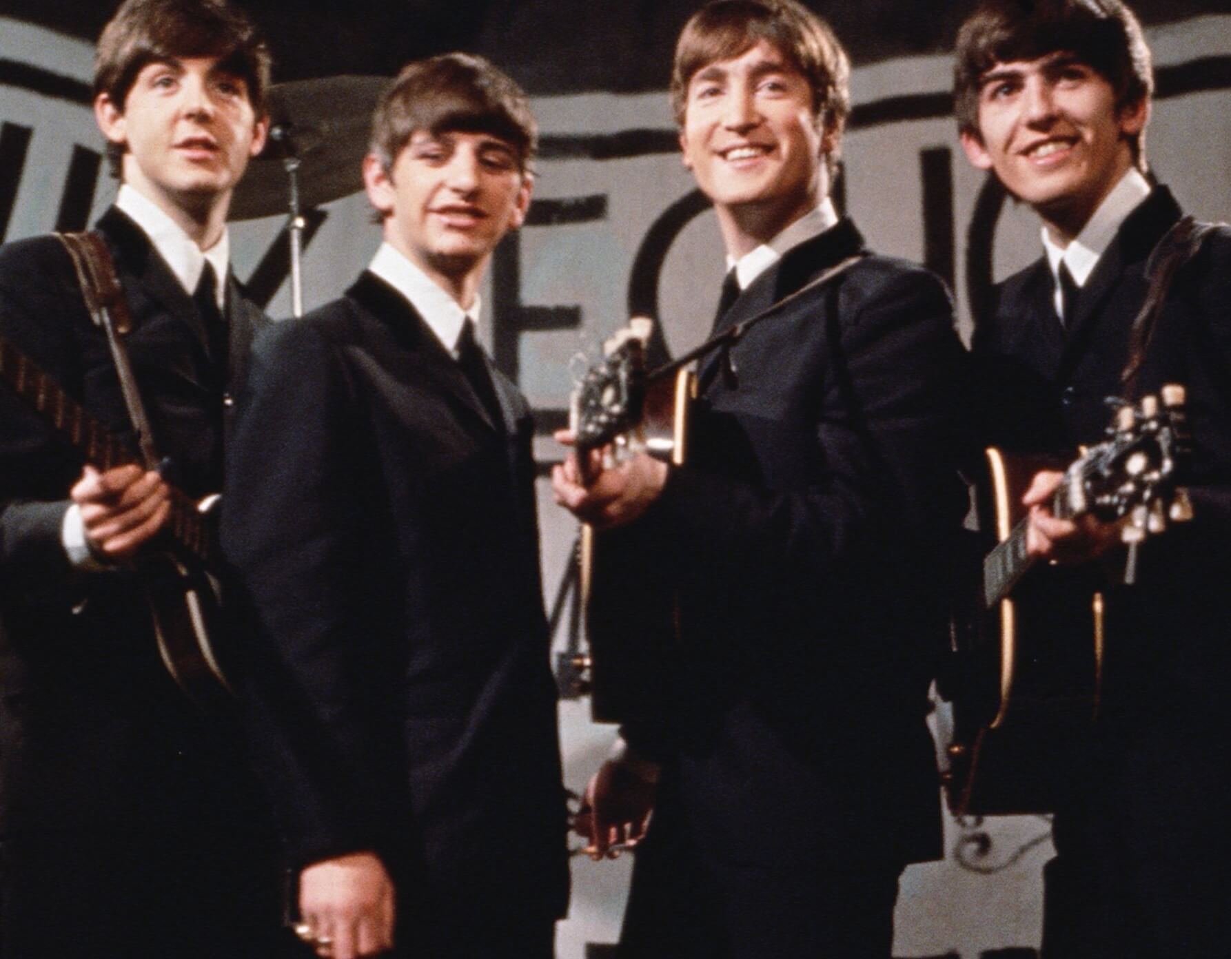 You are currently viewing Why The Beatles’ ‘The Long and Winding Road’ Fails