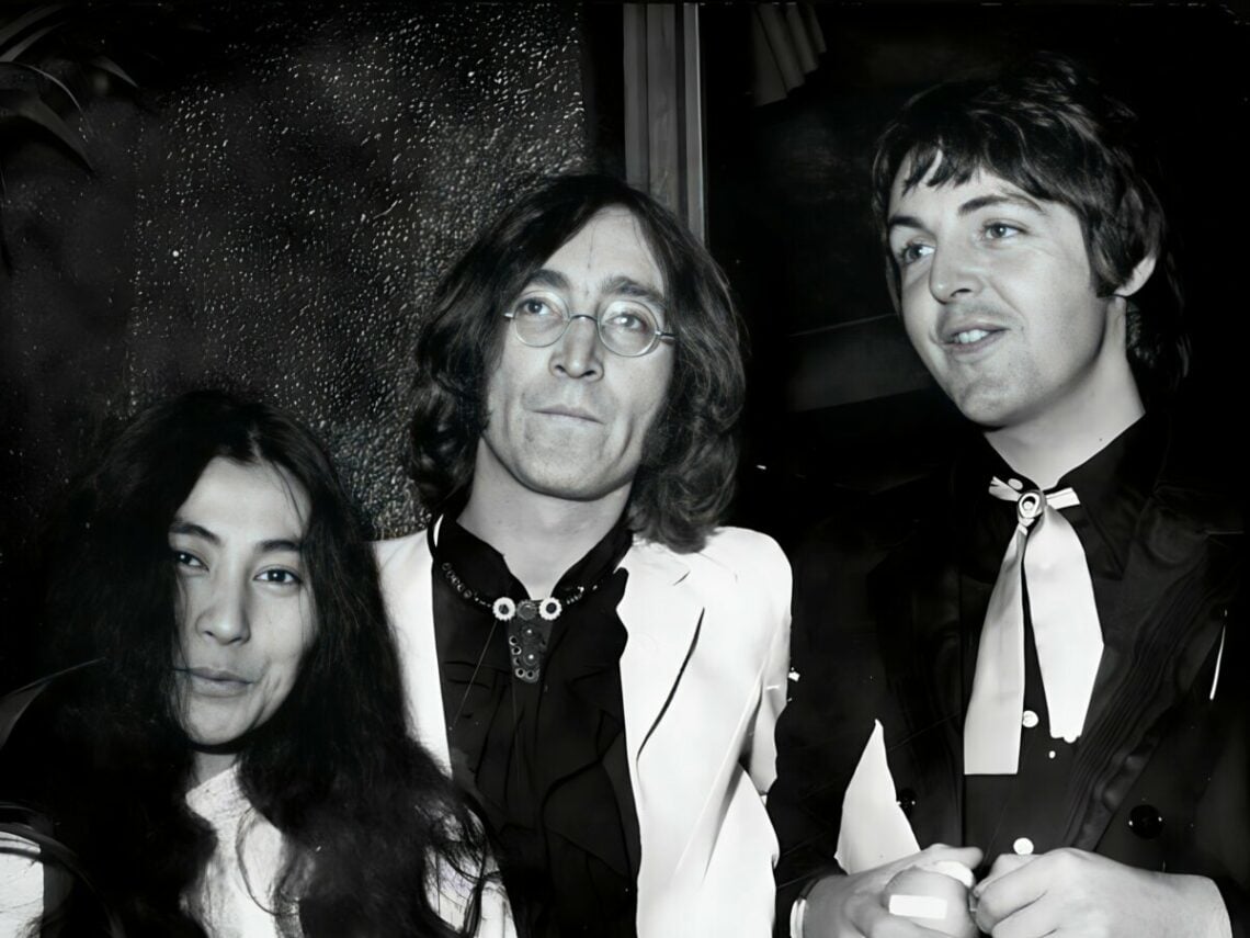 You are currently viewing John Lennon on the Paul McCartney songs created by the “shock of Yoko Ono”