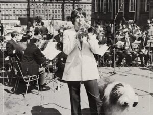 Read more about the article What wind instrument does Paul McCartney play on The Beatles song ‘The Fool on the Hill’?