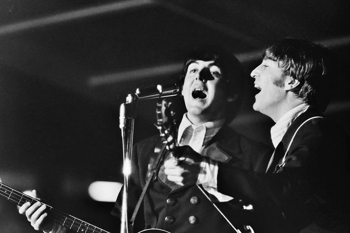 Read more about the article Paul McCartney Was Very ‘Hurt’ by the Way John Lennon Screened His Calls